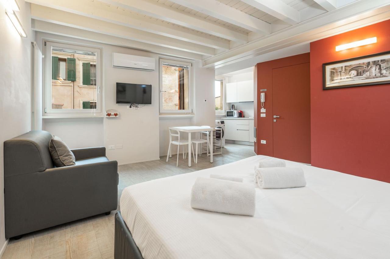Vicolo Zini Apartments Vérone Extérieur photo
